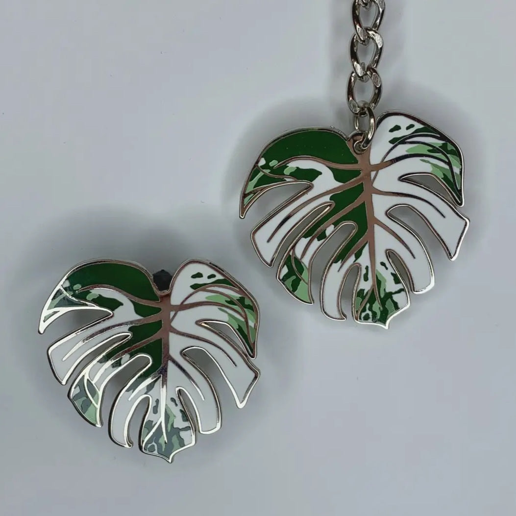 Monstera Albo Variegated metal Keyring
