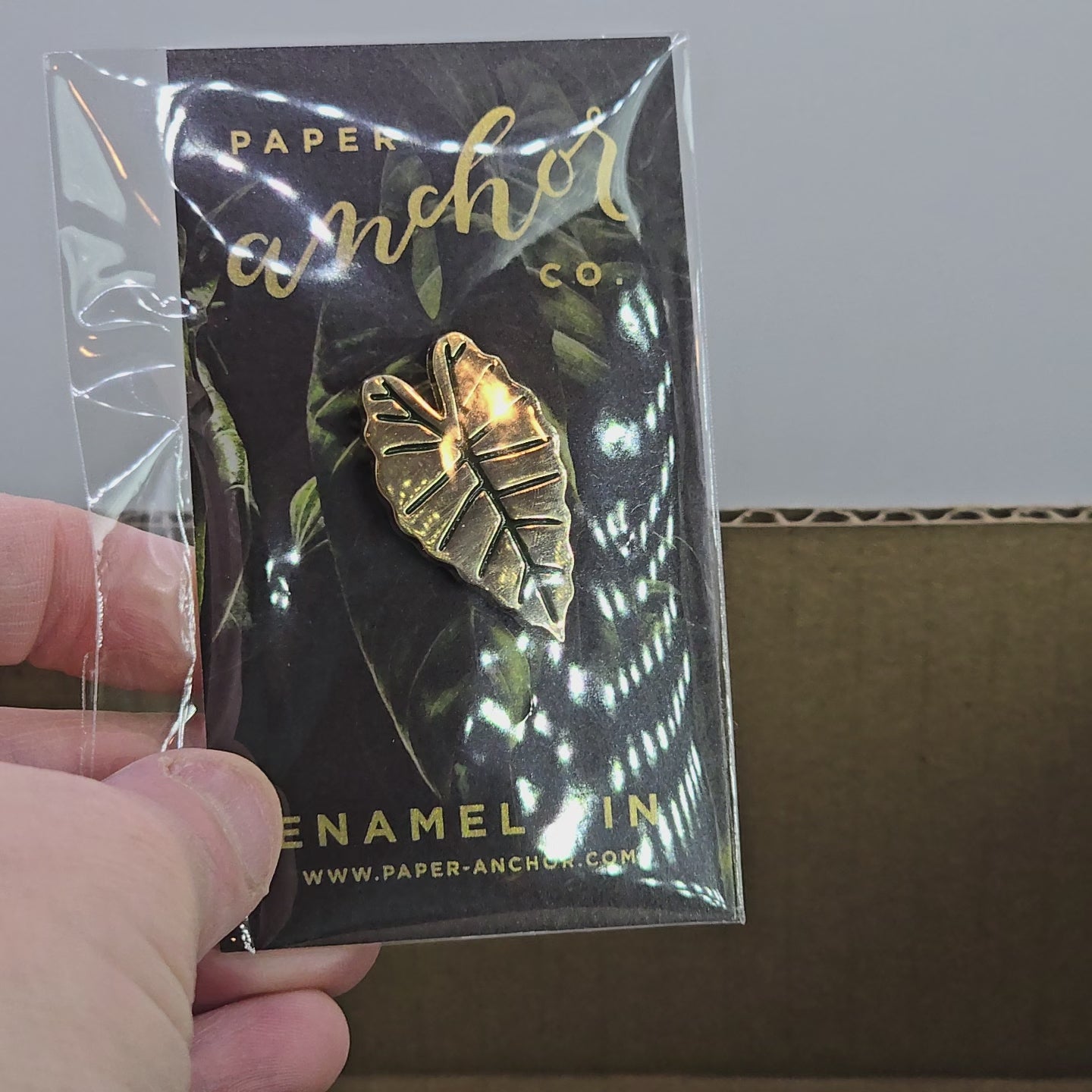 Alocasia Frydek Leaf 18k Gold Plated Lapel Enamel Pin