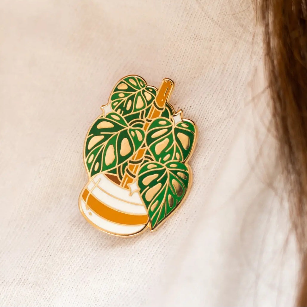 Monstera Adansonii "Swiss Cheese" Potted Gold Plated Enamel Houseplant Pin